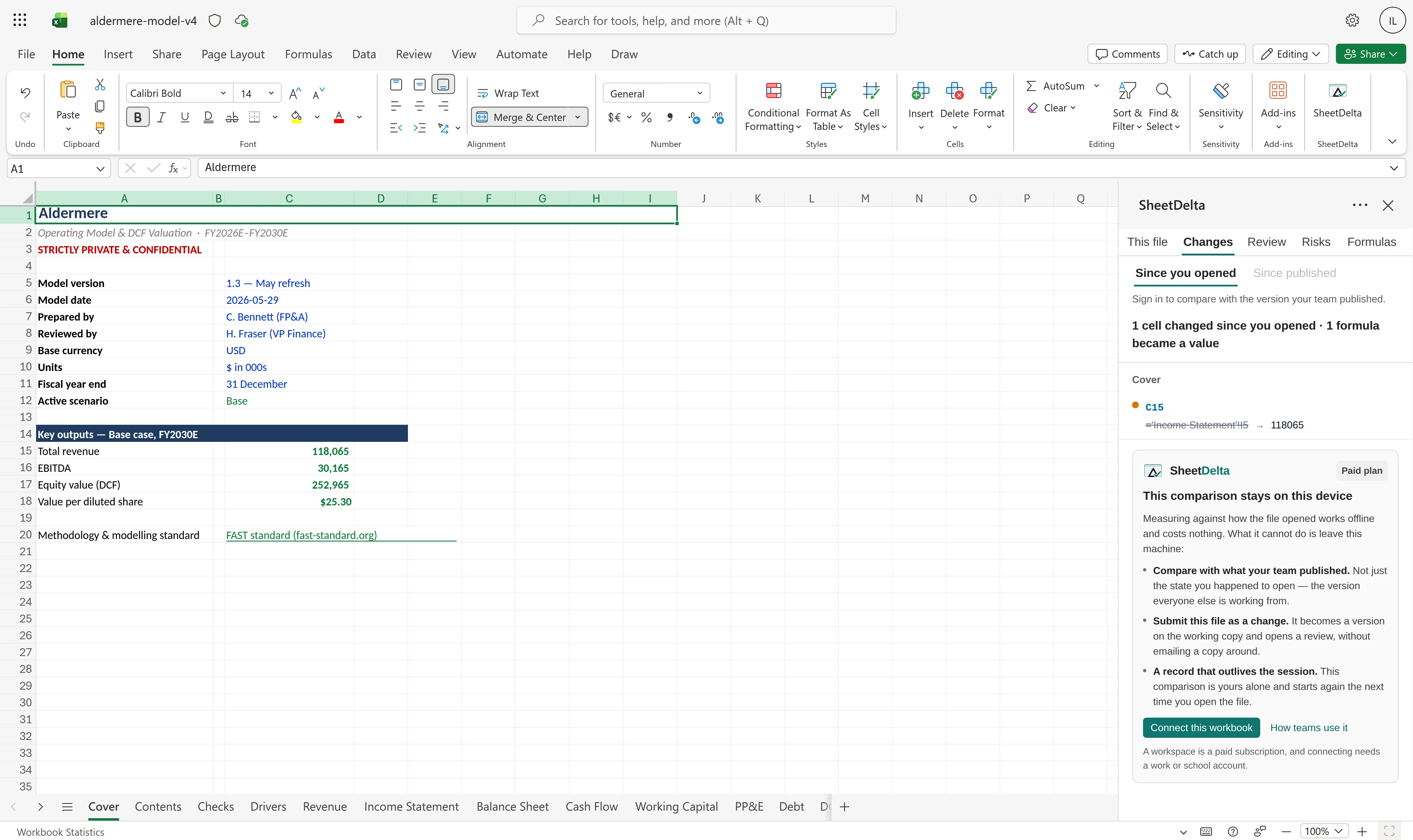 The SheetDelta pane in Excel, reporting that one cell changed since the workbook was opened, with the before and after values